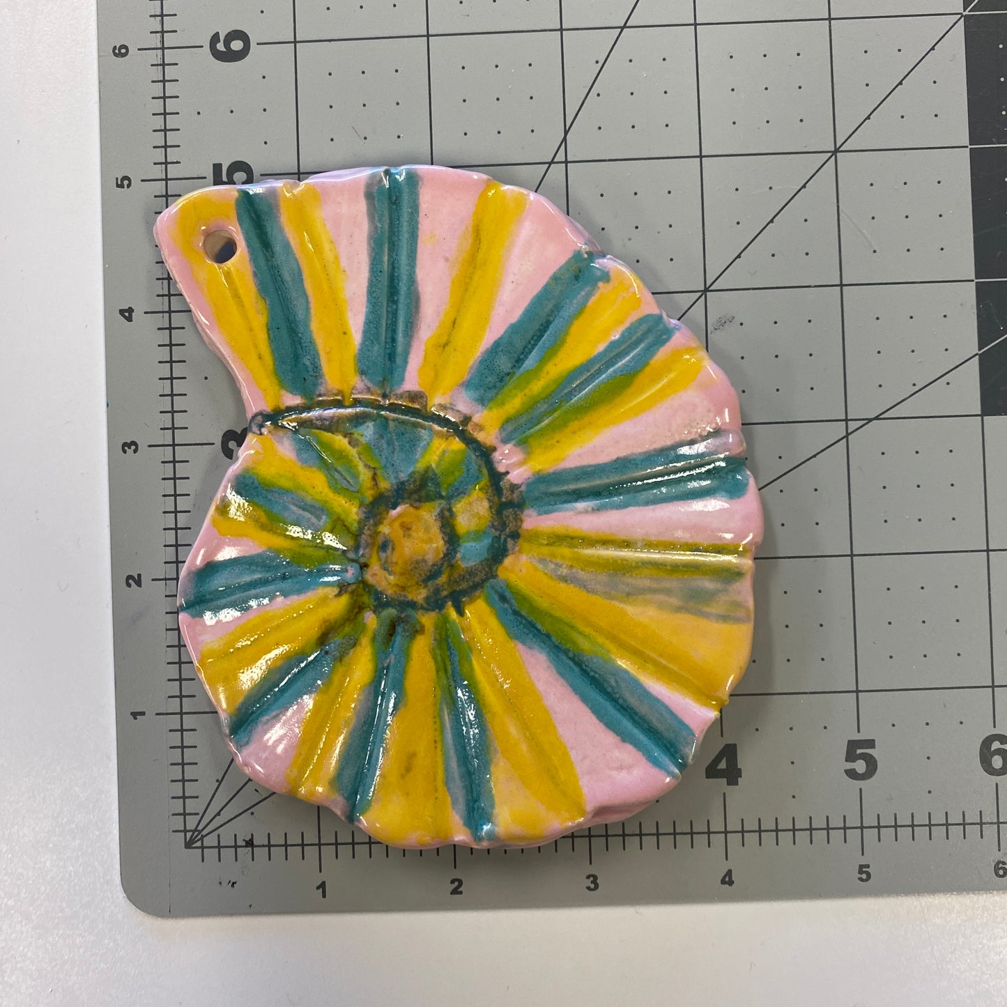 WATCH Resources Art Guild - Ceramic Arts Handmade Clay Crafts 5-inch x 4.5-inch Glazed Shell by Cassandra Richardson