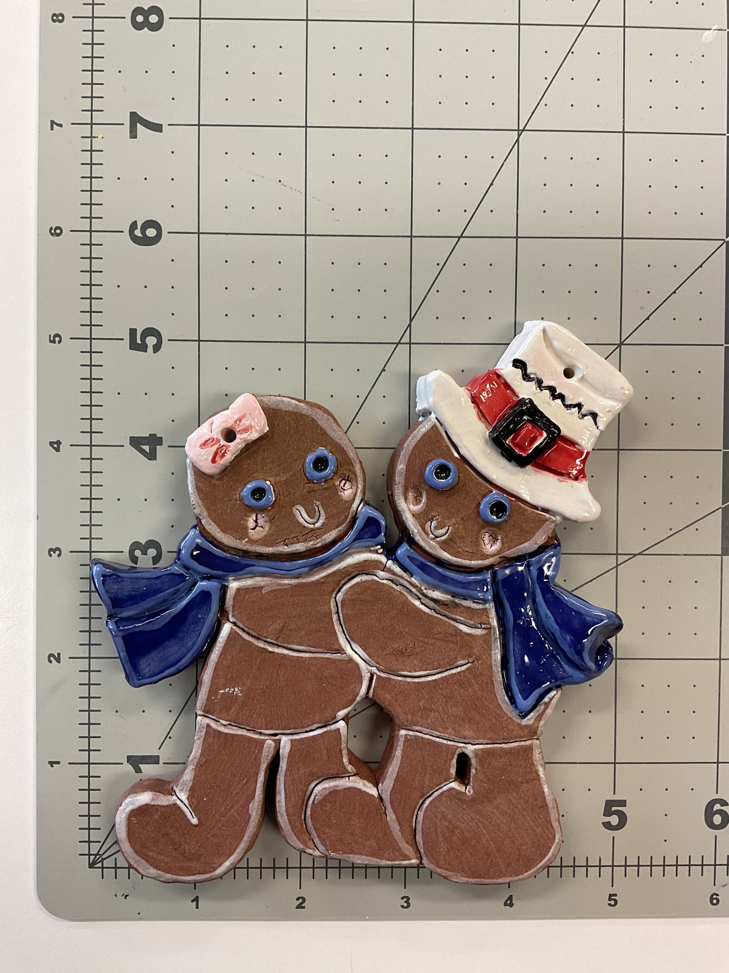 WATCH Resources Art Guild - Ceramic Arts Handmade Clay Crafts 5.5-inch x 5.5-inch Glazed Christmas Gingerbread Couple by Lisa Uptain