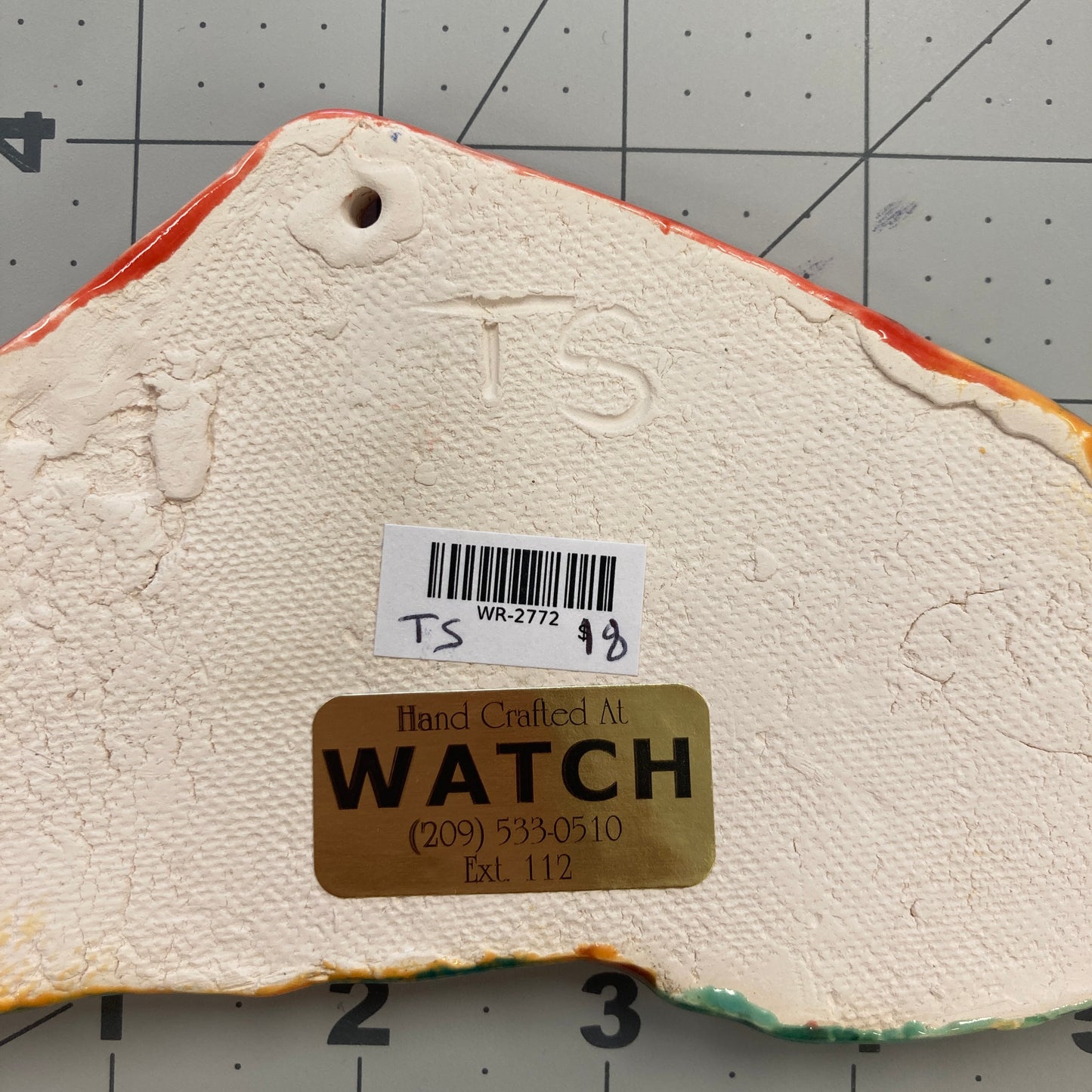 WATCH Resources Art Guild - Ceramic Arts Handmade Clay Crafts 6.5-inch x 3.5-inch Glazed Shell by Terri Smith