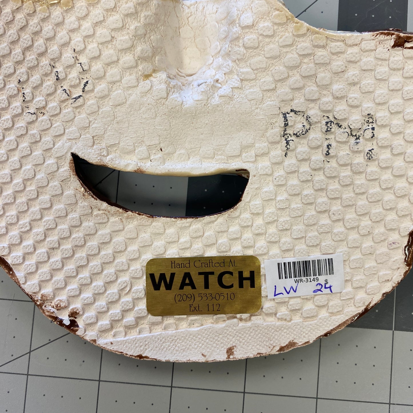 WATCH Resources Art Guild - Ceramic Arts Handmade Clay Crafts 7.5-inch x 5-inch Glazed Bearded Smile by Lisa Uptain