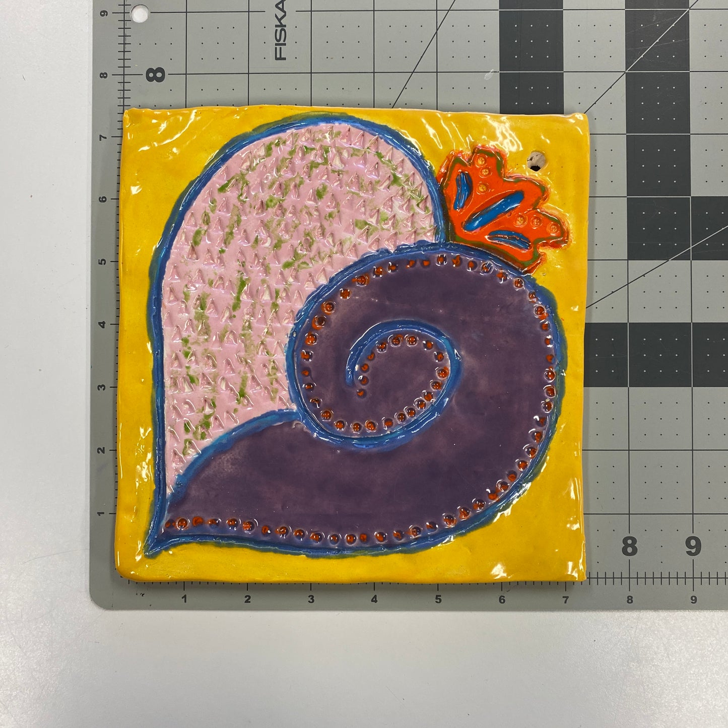 Ceramic Arts Handmade Clay Crafts 7.5-inch x 7-inch Glazed Heart Tile by Lisa Uptain