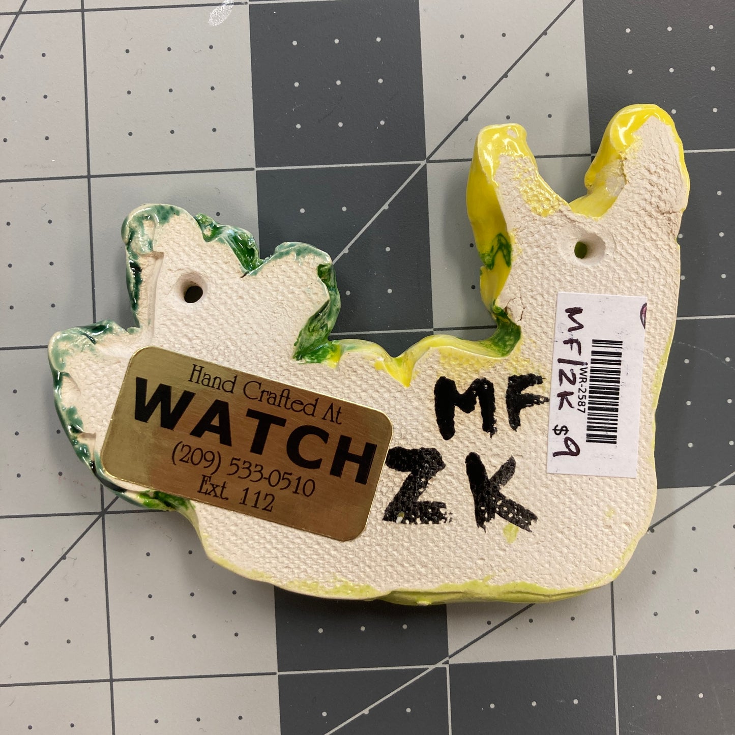 WATCH Resources Art Guild - Ceramic Arts Handmade Clay Crafts Fresh Fish 3.5-inch x 3-inch Glazed Snail by Zack kipper and Morgan Fox