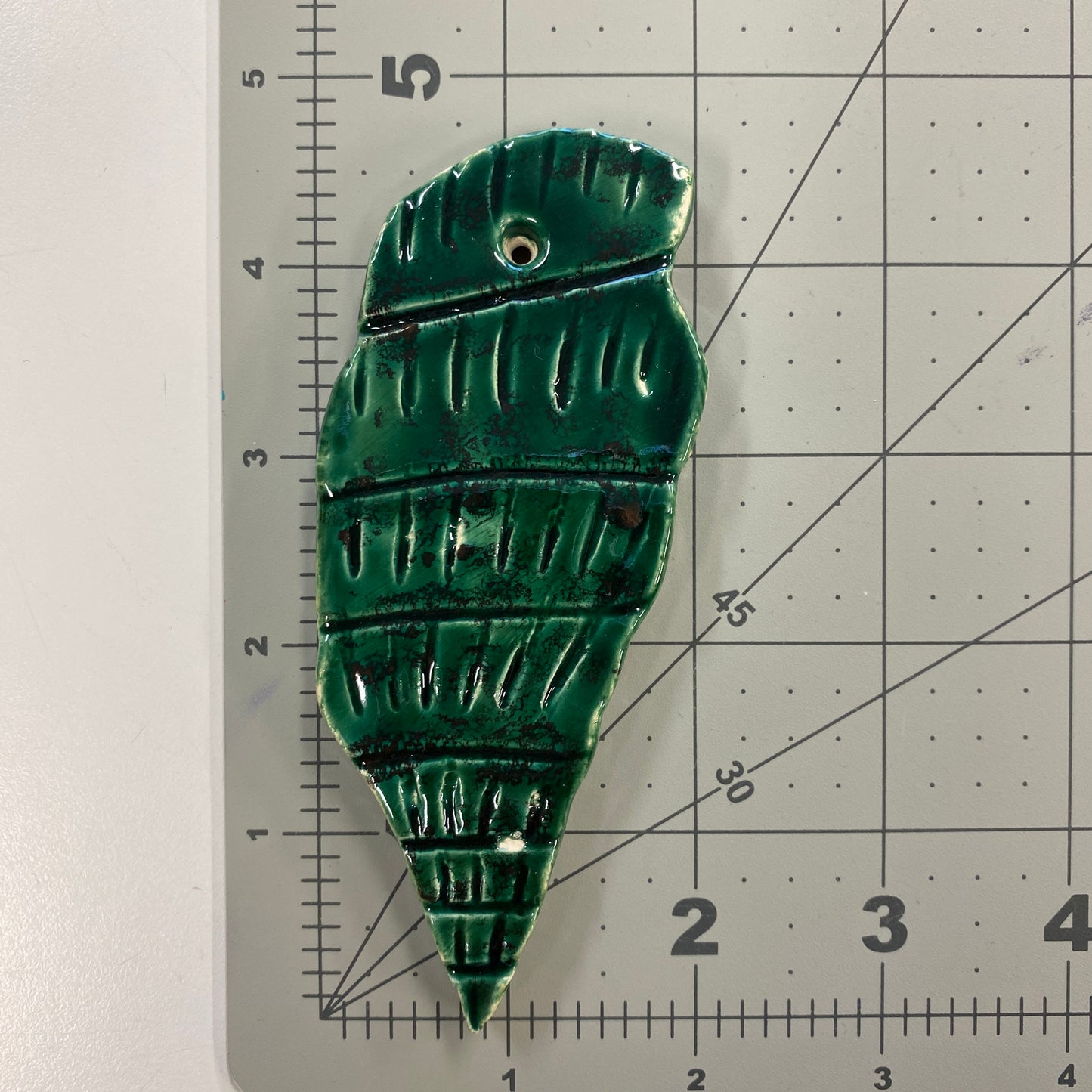 WATCH Resources Art Guild - Ceramic Arts Handmade Clay Crafts Fresh Fish Glazed Shell 4.5-inch x 2-inch