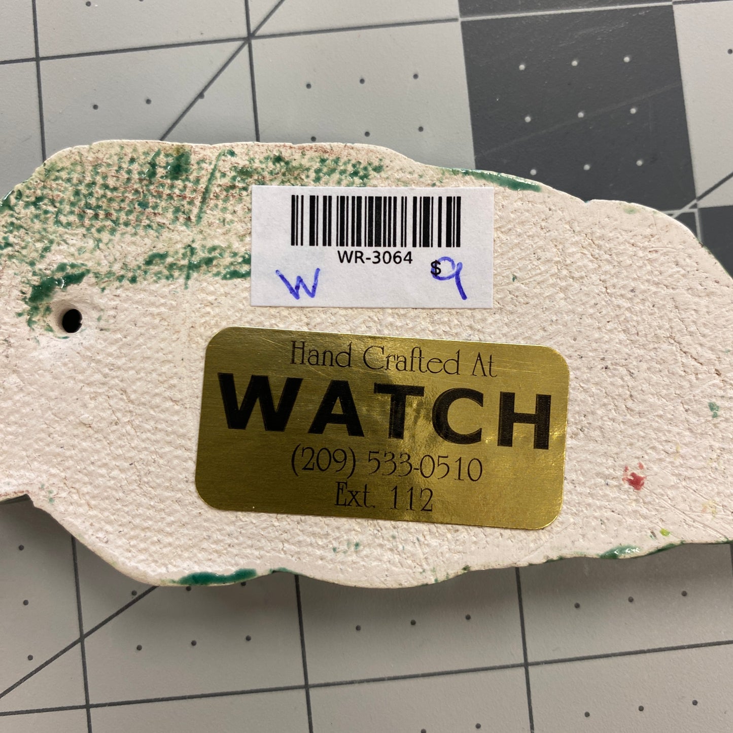 WATCH Resources Art Guild - Ceramic Arts Handmade Clay Crafts Fresh Fish Glazed Shell 4.5-inch x 2-inch