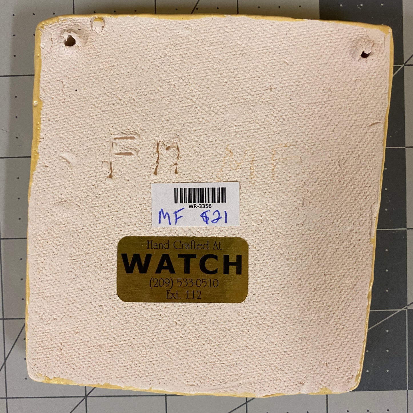 WATCH Resources Art Guild - Ceramic Arts Handmade Clay Crafts Glazed 4.5-inch x 4.5-inch Wolf Moon made by Morgan Fox