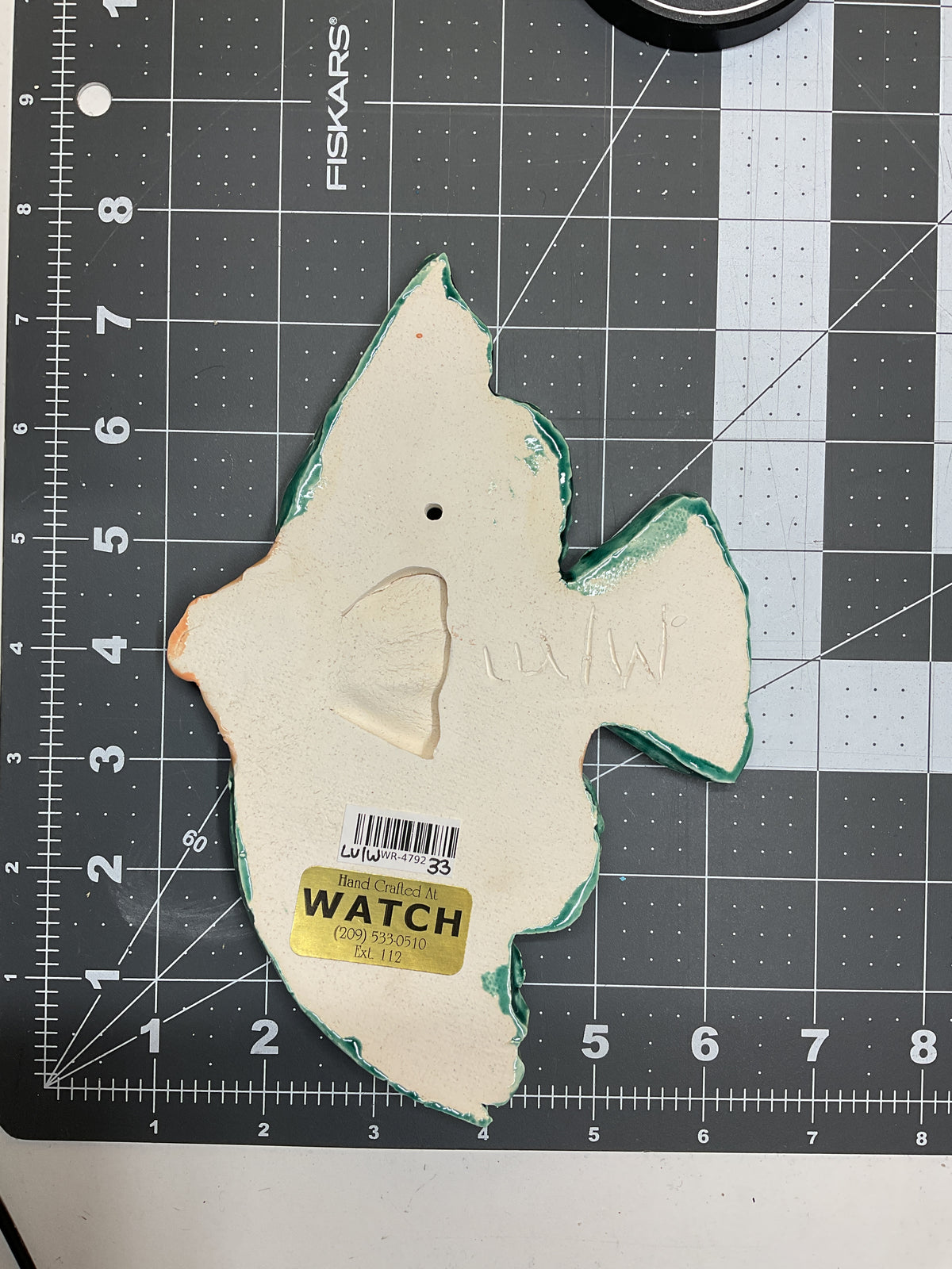 Ceramic Arts Handmade Clay Crafts Glazed Fish 5-inch by 8-inch made by Lisa Uptain and WATCH 4792