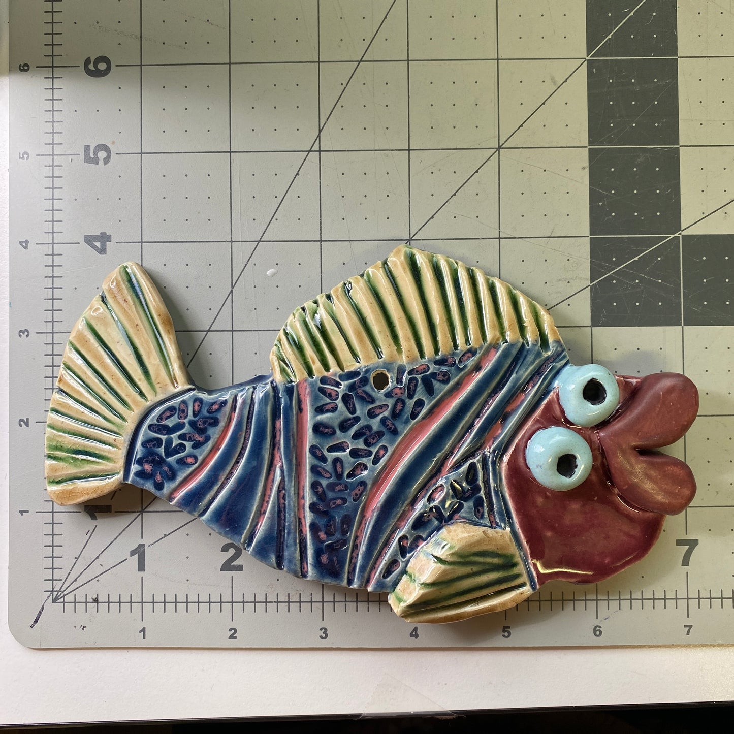 Ceramic Arts Handmade Clay Crafts Glazed Fish 7-inch by 4-inch made by Jonathan DeCosta 4037
