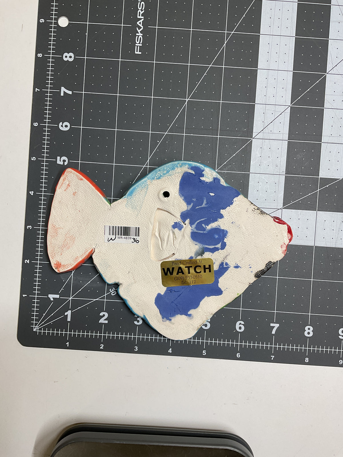 WATCH Resources Art Guild - Ceramic Arts Handmade Clay Crafts Glazed Fish 7-inch by 5-inch made by WATCH 4839