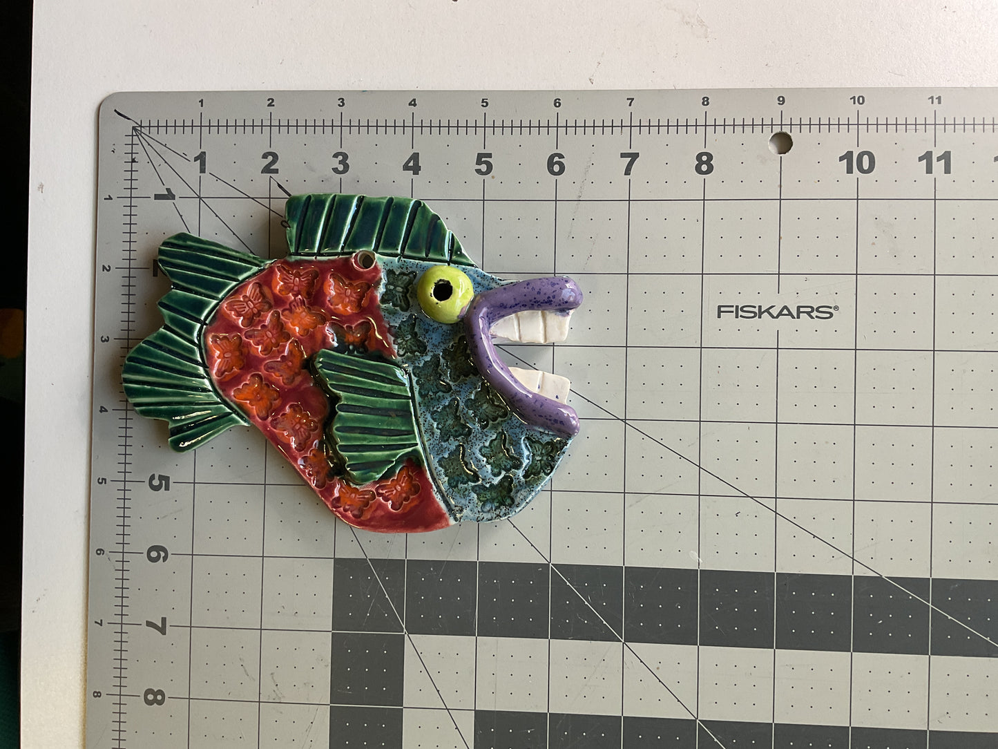 Ceramic Arts Handmade Clay Crafts Fresh Fish Glazed 6.5-inch by 5.5-inch made by Eric Stacy