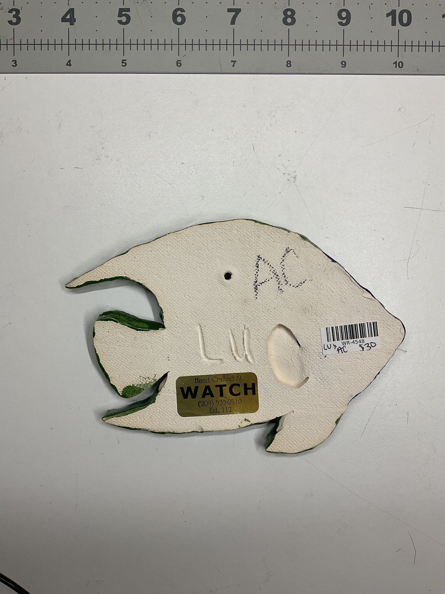 WATCH Resources Art Guild - Ceramic Arts Handmade Clay Crafts Glazed Fish 4.5-inch by 6-inch made by Lisa Uptain and Andy Crowe 4548