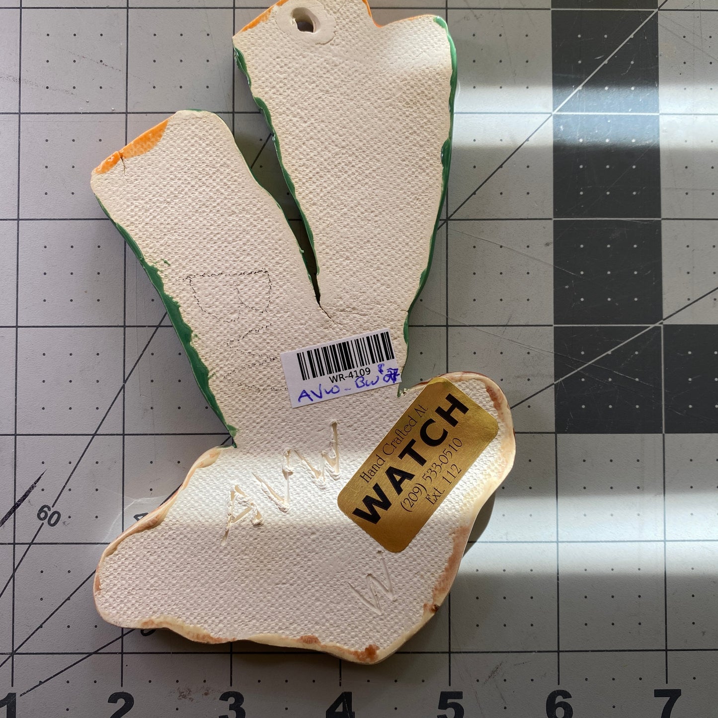 Ceramic Arts Handmade Clay Crafts Fresh Fish Coral 6-inch x 4-inch Glazed Coral by Breanne Wright and Angelina Vida-White 4096