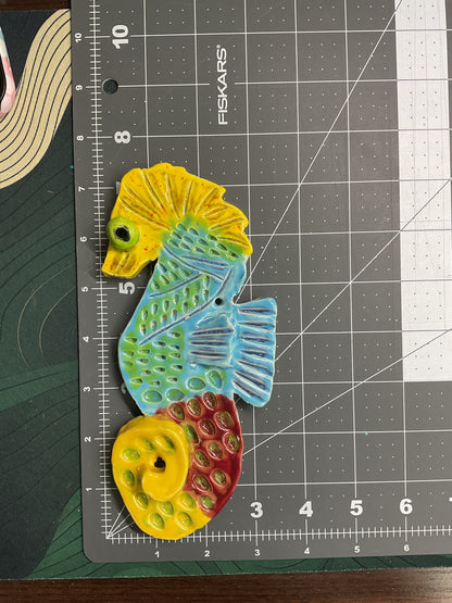 Ceramic Arts Handmade Clay Crafts Glazed Seahorse 3.5-inch by 7.5-inch made by Eric Stacy and Ashley Dorsett 4828