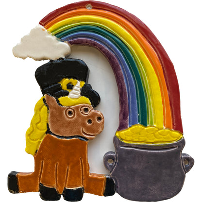 Ceramic Arts Handmade Clay Crafts 7.5-inch x 7-inch Glazed Pot of Gold Horse by Lisa Uptain and Eric Stacy