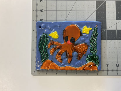 Ceramic Arts Handmade Clay Crafts Fresh Fish Glazed 6.5-inch x 5-inch Octopus made by Janice Stephens and Lisa Uptain