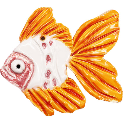Ceramic Arts Handmade Clay Crafts Glazed Fish 4-inch by 3.5-inch made by Lisa Uptain and WATCH 4779)