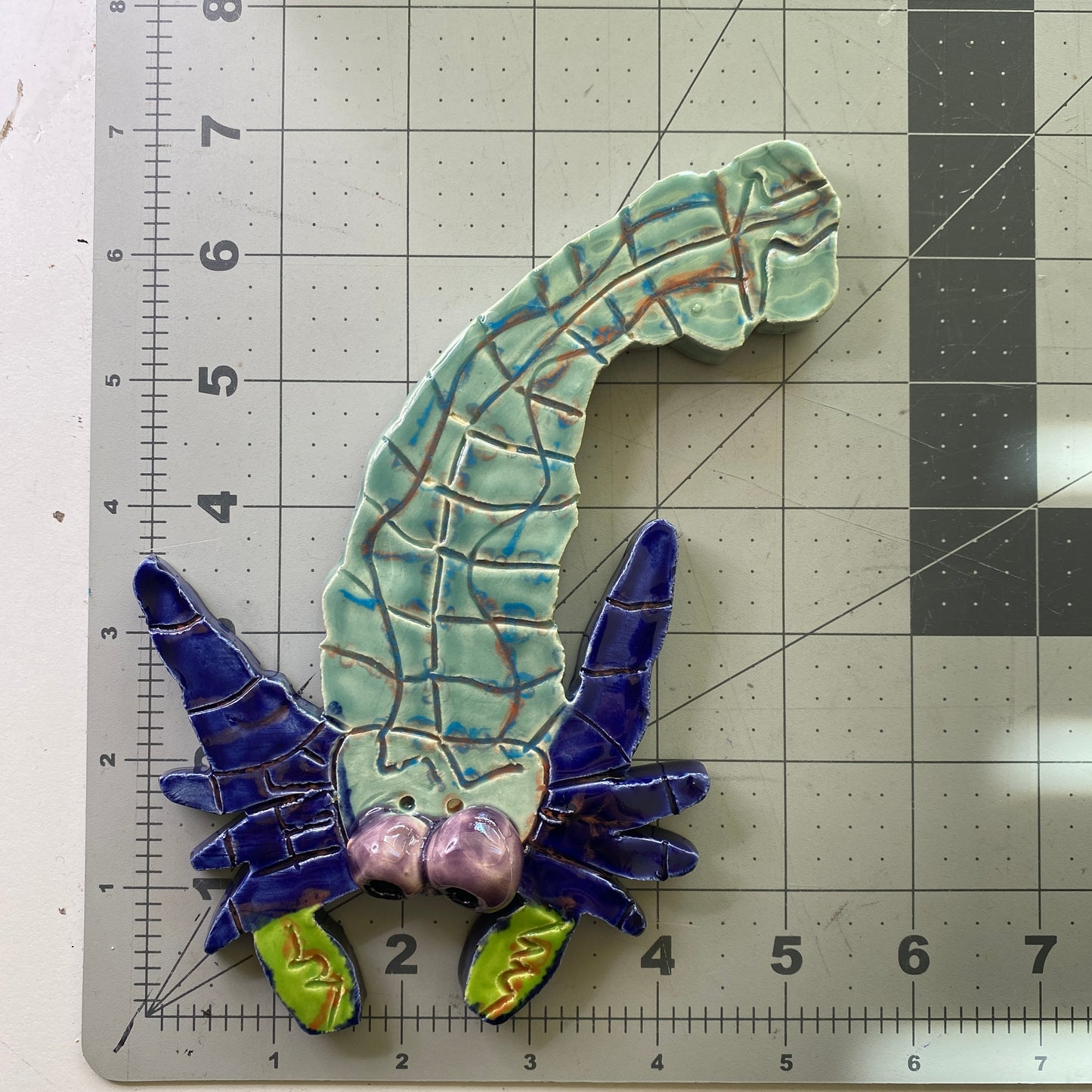 Ceramic Arts Handmade Clay Crafts Glazed Fish 4.5-inch by 7-inch made by Eric Stacy 4132