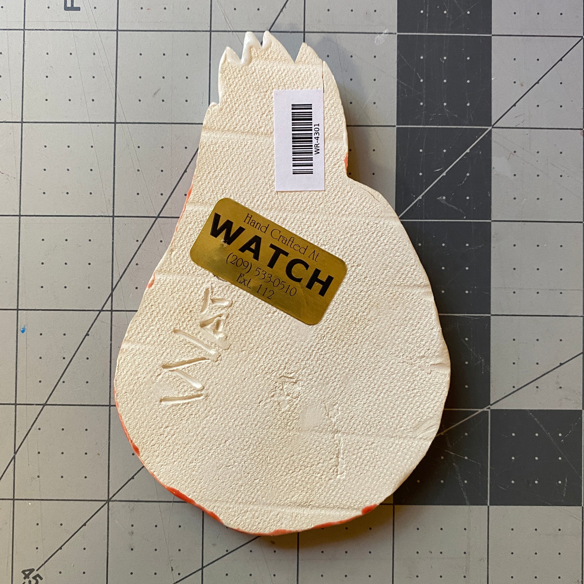 WATCH Resources Art Guild - Ceramic Arts Handmade Clay Crafts Glazed Fish 5-inch by 3.5-inch made by Anonymous 4301