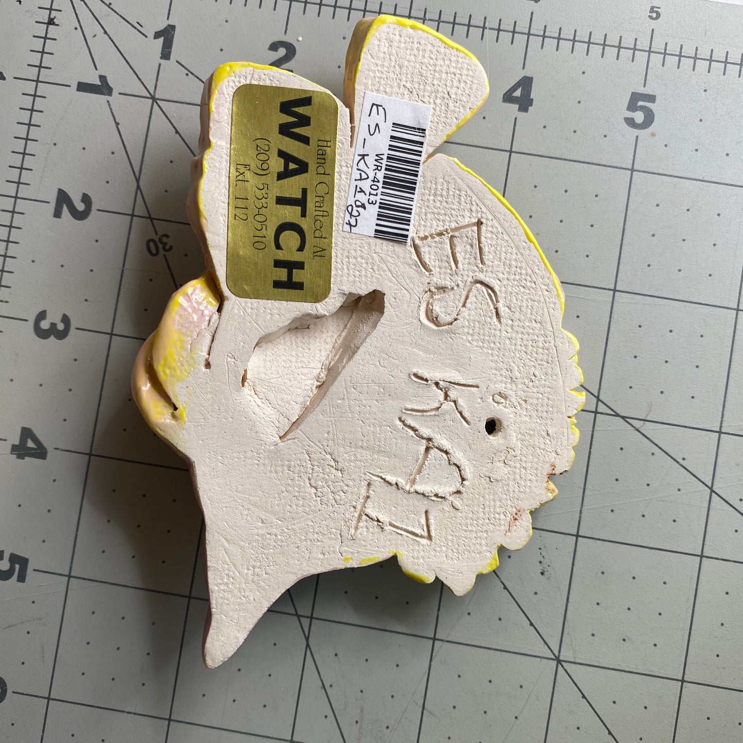 Ceramic Arts Handmade Clay Crafts Glazed Fish 5-inch by 3.5-inch made by Eric Stacy and Kourtney Alcantara 4013