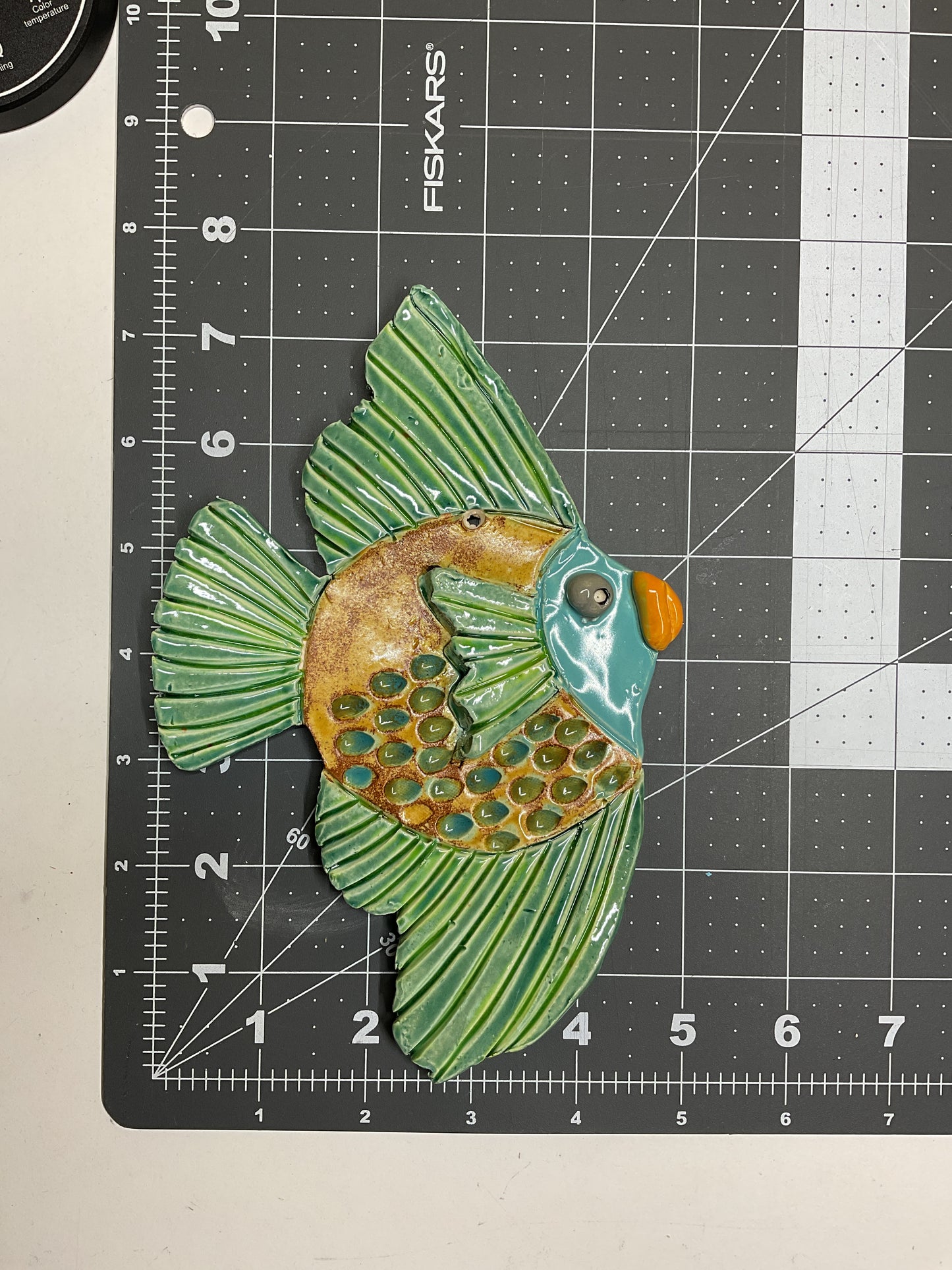 Ceramic Arts Handmade Clay Crafts Glazed Fish 5-inch by 7.5-inch made by WATCH 4774