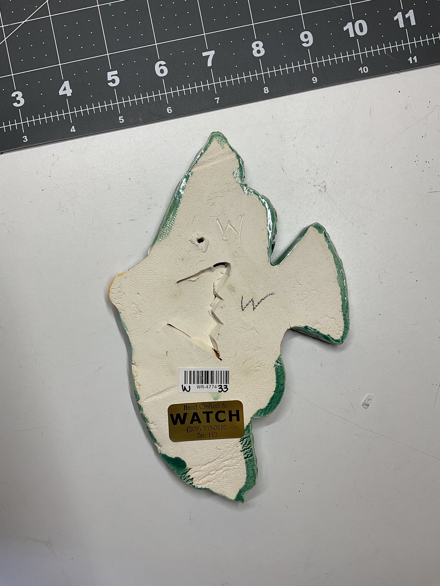 Ceramic Arts Handmade Clay Crafts Glazed Fish 5-inch by 7.5-inch made by WATCH 4774