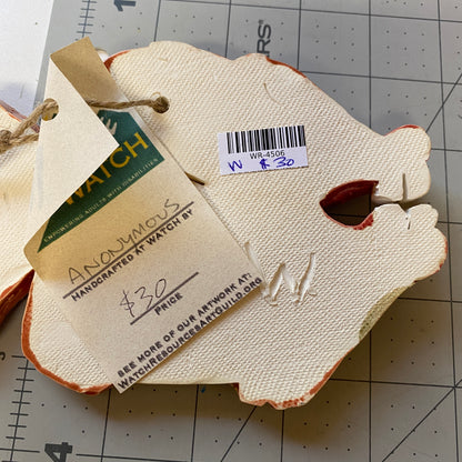 WATCH Resources Art Guild - Ceramic Arts Handmade Clay Crafts Glazed Fish 6-inch by 4-inch made by Anonymous 4506