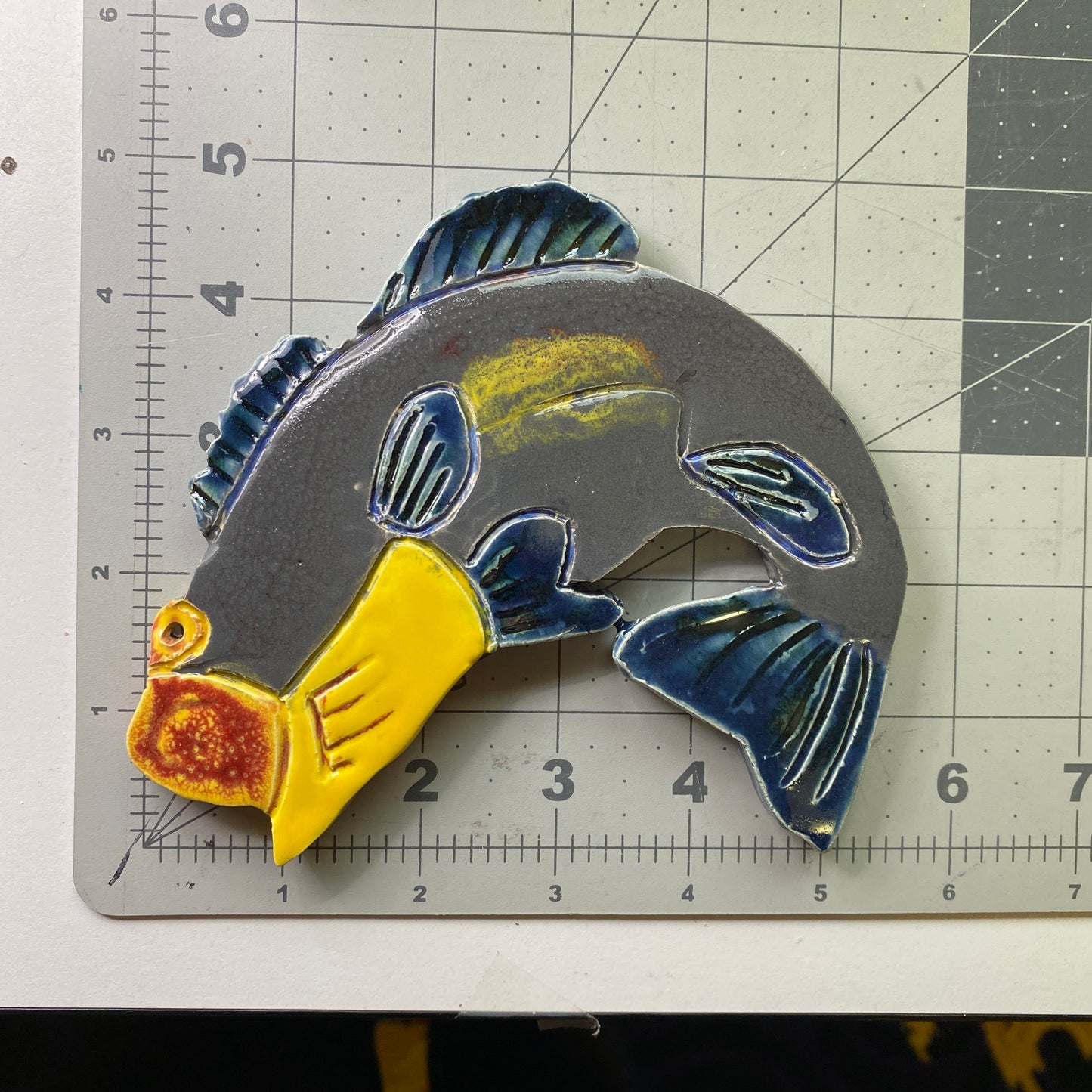 Ceramic Arts Handmade Clay Crafts Glazed Fish 6-inch by 5-inch made by Marie Marquez 4076