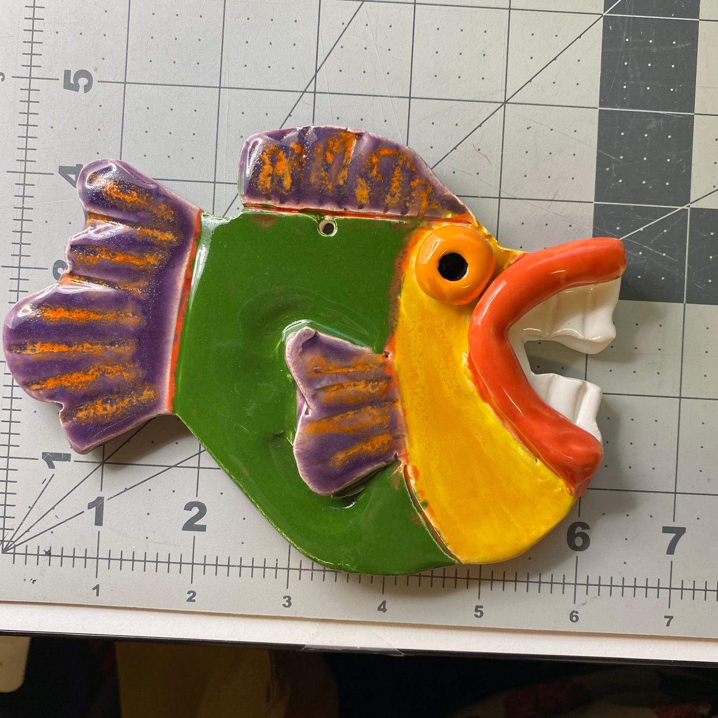 Ceramic Arts Handmade Clay Crafts Glazed Fish 6-inch by 5-inch made by Roger Maxwell 4020