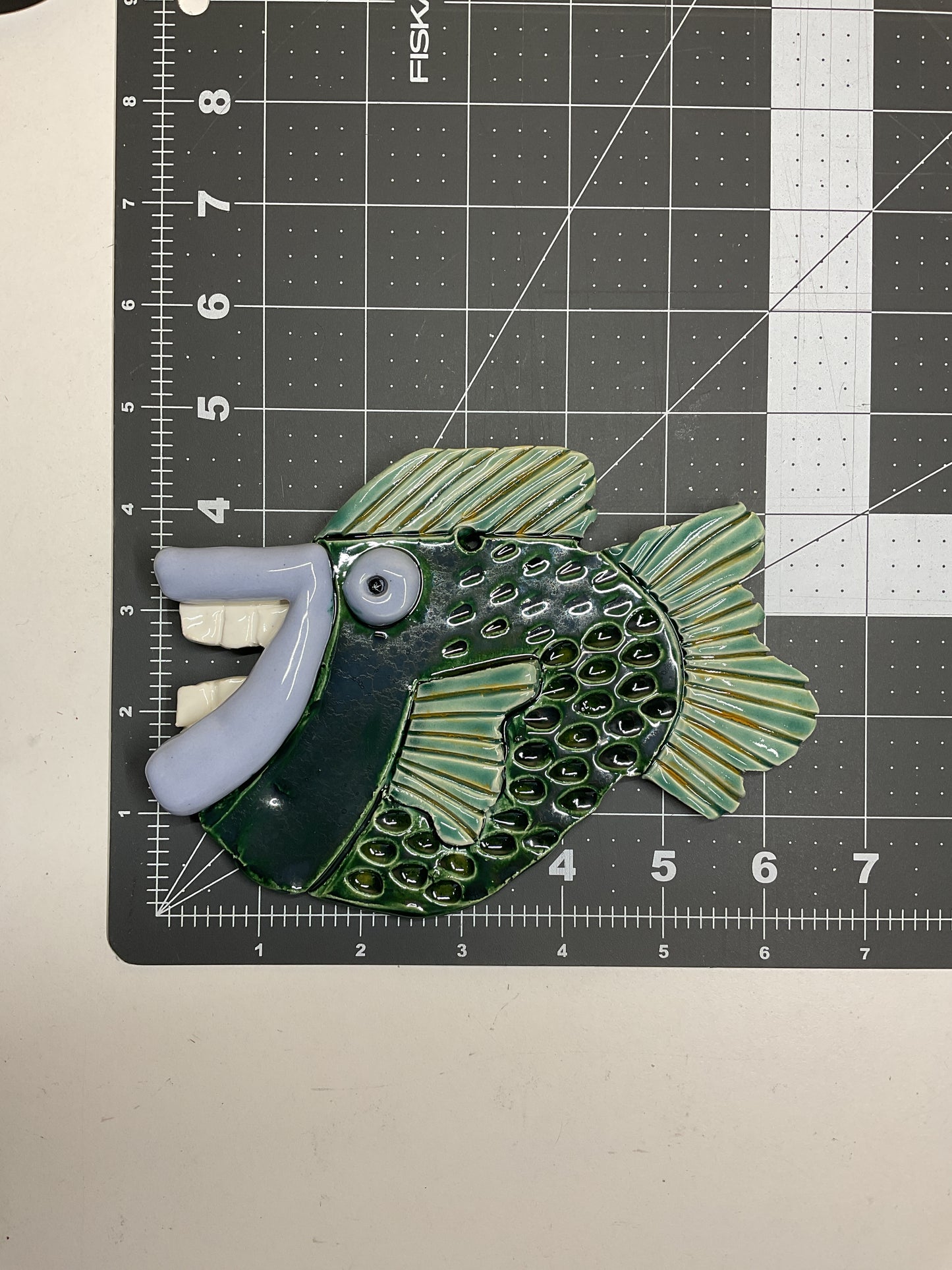 Ceramic Arts Handmade Clay Crafts Glazed Fish 6.5-inch by 4.5-inch made by WATCH 4777