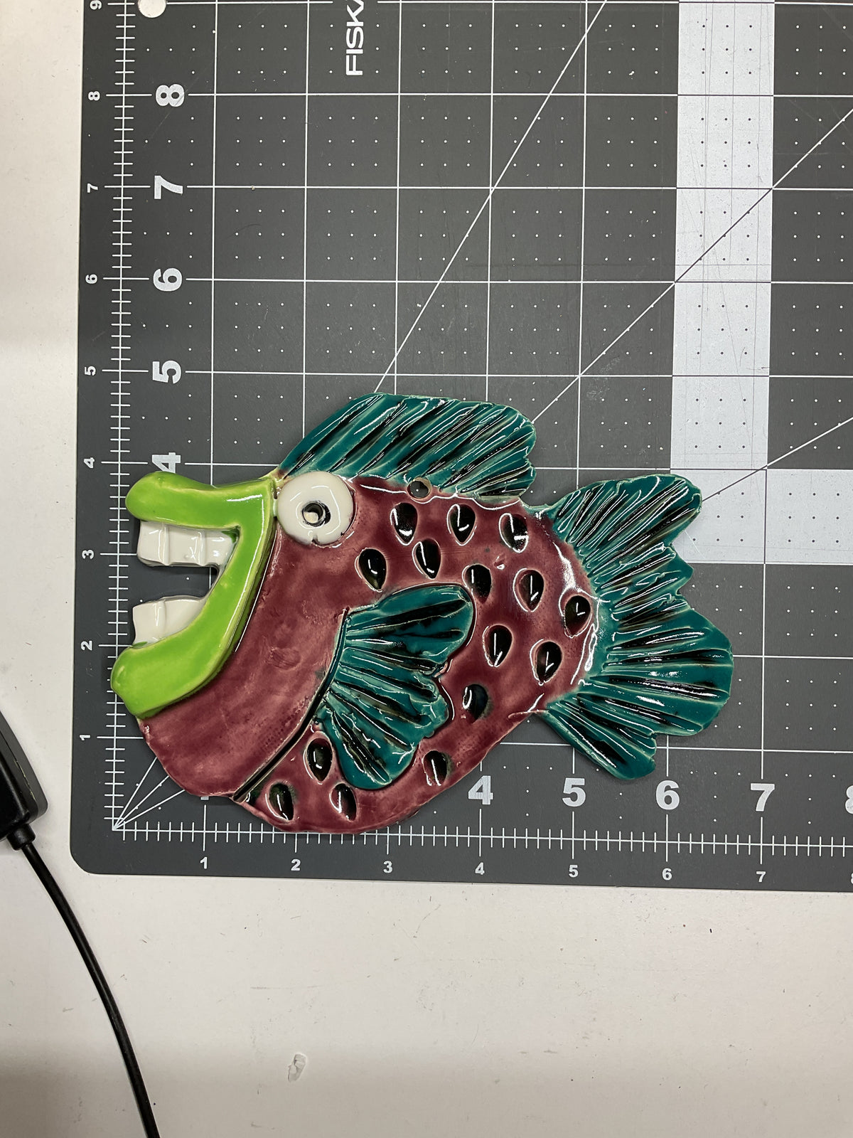 Ceramic Arts Handmade Clay Crafts Glazed Fish 6.5-inch by 5-inch made by Lisa Uptain and WATCH 4787