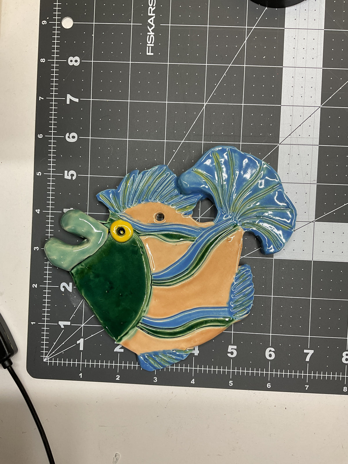 Ceramic Arts Handmade Clay Crafts Glazed Fish 6.5-inch by 6-inch made by Lisa Uptain and WATCH 4788