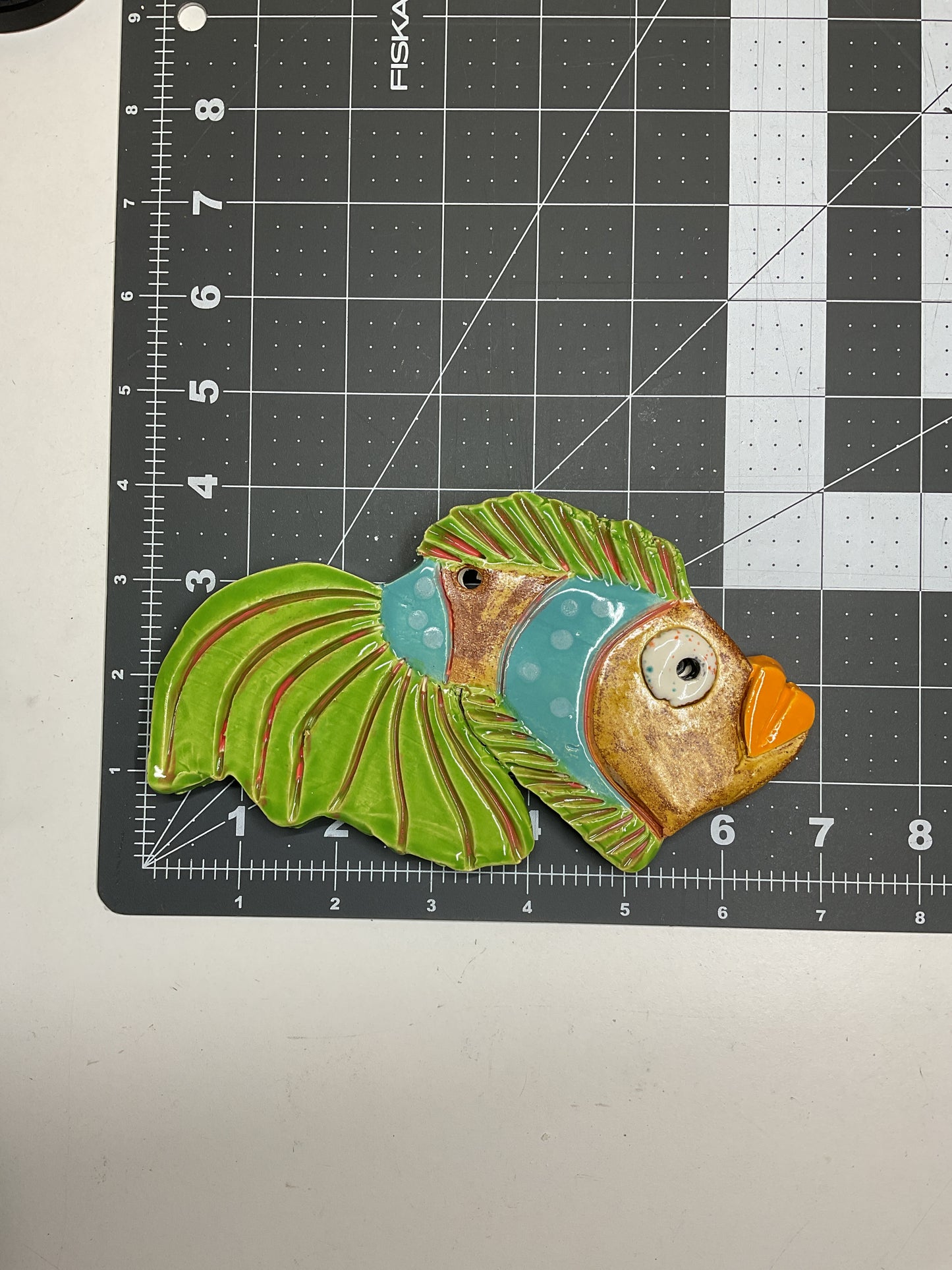 Ceramic Arts Handmade Clay Crafts Glazed Fish 7-inch by 4-inch made by Lisa Uptain and WATCH 4772
