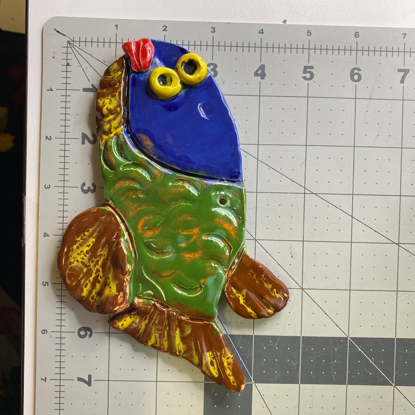 Ceramic Arts Handmade Clay Crafts Glazed Fish 7-inch by 5-inch made by Ben Levine 4027