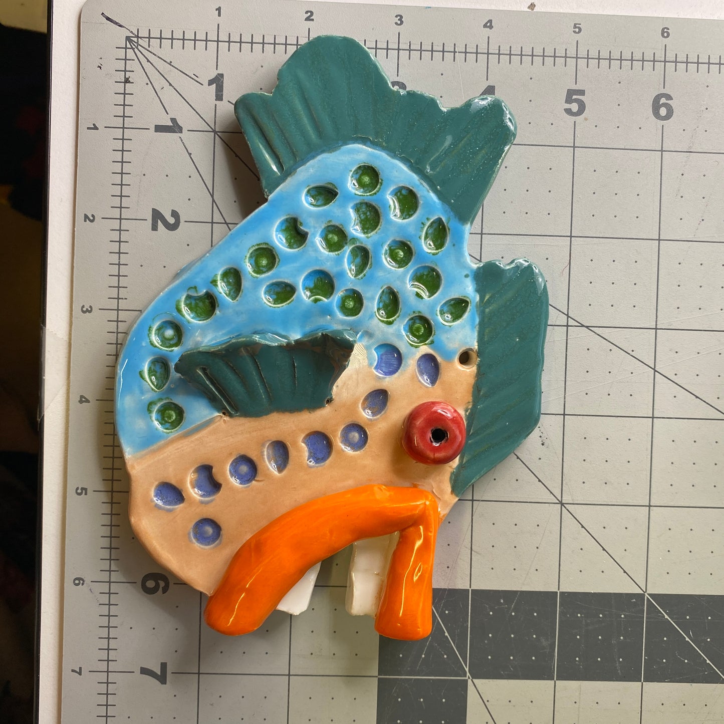 Ceramic Arts Handmade Clay Crafts Glazed Fish7-inch by 5-inch made by Eric Stacy 4017