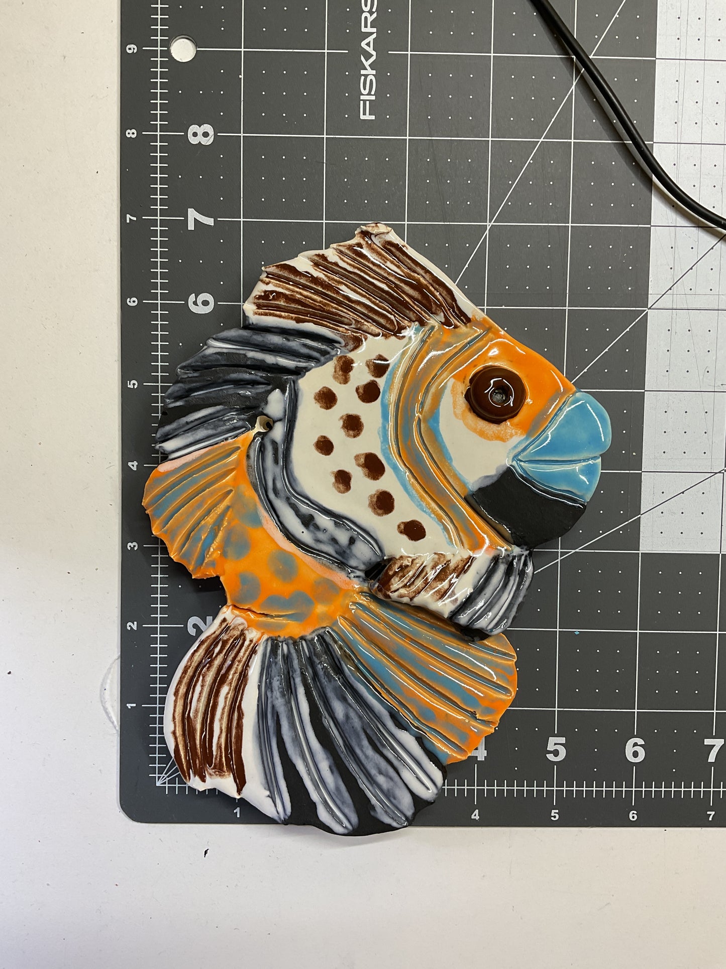 Ceramic Arts Handmade Clay Crafts Glazed Fish 7-inch by 5.5-inch made by Lisa Uptain and Ashley Dorsett 4742