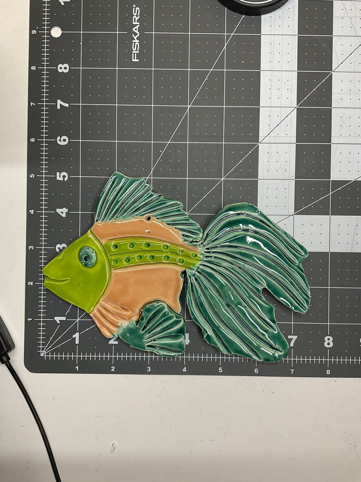 Ceramic Arts Handmade Clay Crafts Glazed Fish 7.5-inch by 5-inch made by Lisa Uptain and WATCH 4785