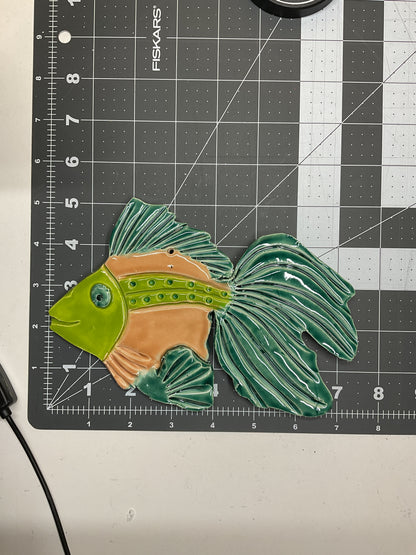 Ceramic Arts Handmade Clay Crafts Glazed Fish 7.5-inch by 5-inch made by Lisa Uptain and WATCH 4785