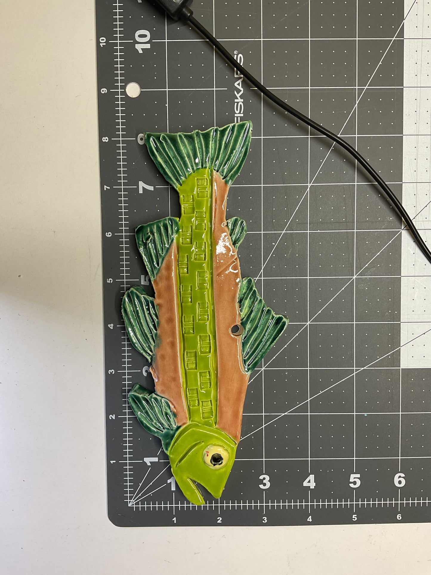 Ceramic Arts Handmade Clay Crafts Glazed Fish 8-inch by 3.5-inch made by Lisa Uptain and Anonymous 4710