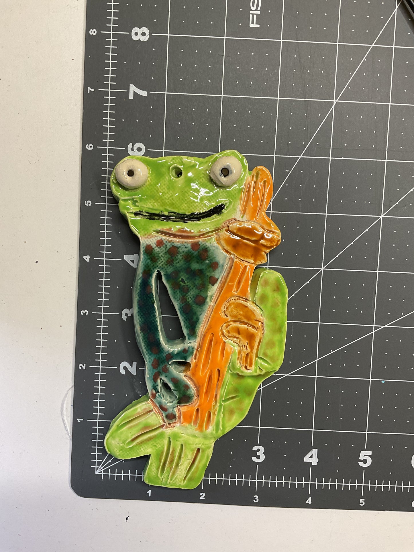 Ceramic Arts Handmade Clay Crafts Glazed Frog 6-inch by 3.5-inch made by Anonymous and WATCH 4743