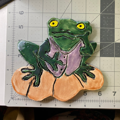 Ceramic Arts Handmade Clay Crafts Glazed Frog 6.5-inch by 5.5-inch made by Eric Stacy