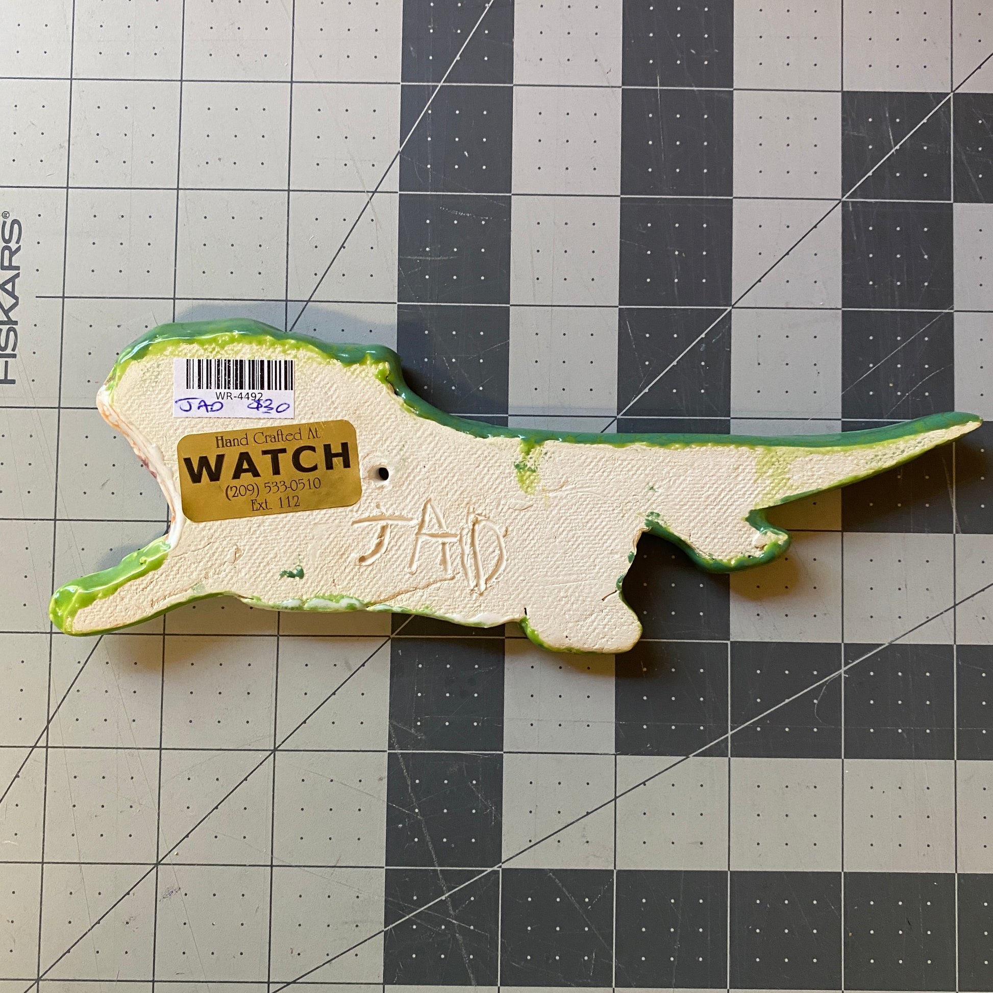 WATCH Resources Art Guild - Ceramic Arts Handmade Clay Crafts Glazed Lizard 8-inch by 3-inch made by Jenna Decosta 4492