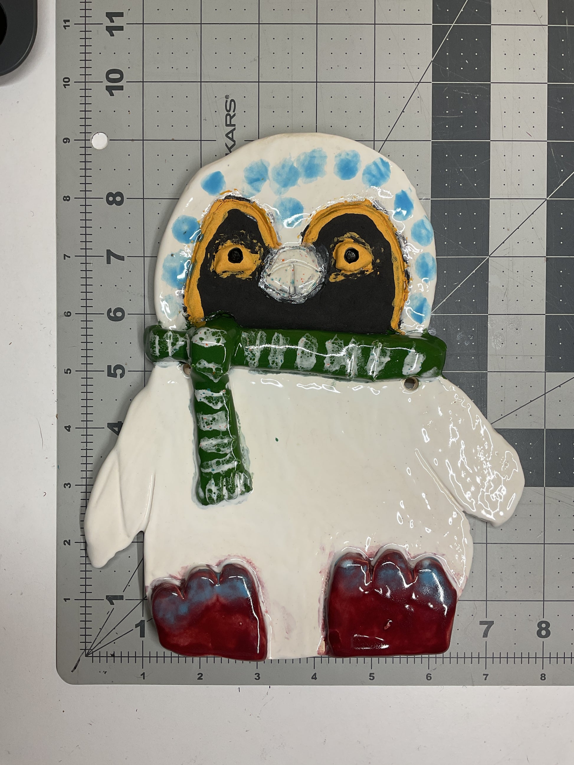 WATCH Resources Art Guild - Ceramic Arts Handmade Clay Crafts Glazed Penguin 7.5-inch by 9-inch made by Andy Crowe and Ashley Dorsett 4587