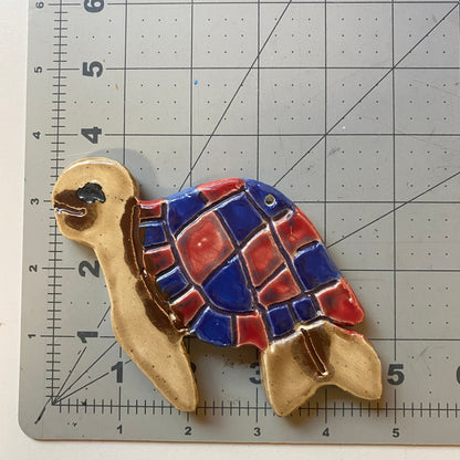 WATCH Resources Art Guild - Ceramic Arts Handmade Clay Crafts Glazed Turtle 5-inch by 4-inch made by Marshall Earls 4495