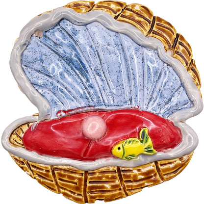 Handmade Ceramic Arts: Glazed Clam with Fish 6.5-inch x 6.5-inch by Lisa Uptain 4750