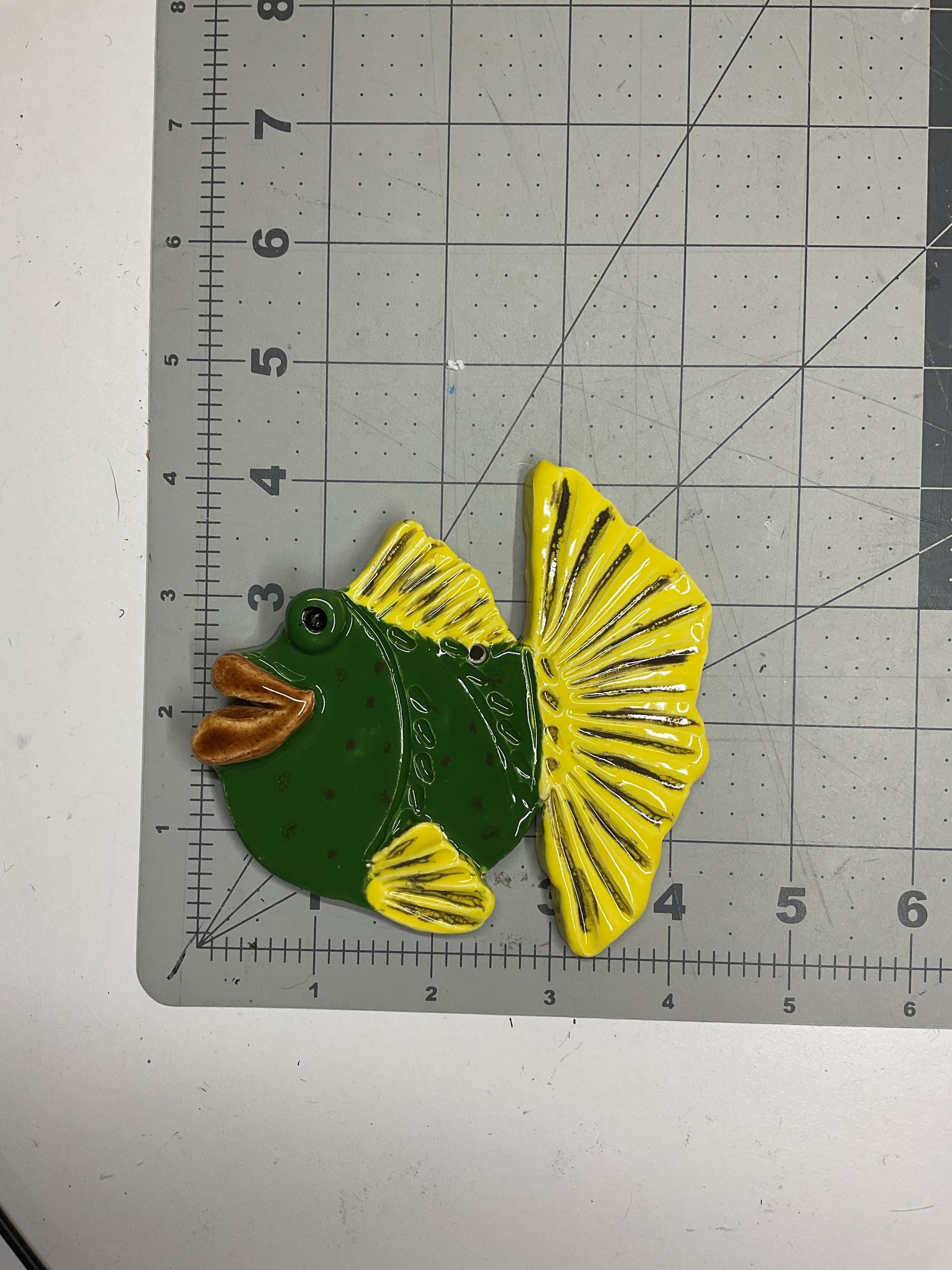 WATCH Resources Art Guild - Handmade Ceramic Arts: Glazed Fish with Lips 4.5-inch x 4-inch by Anonymous 4588