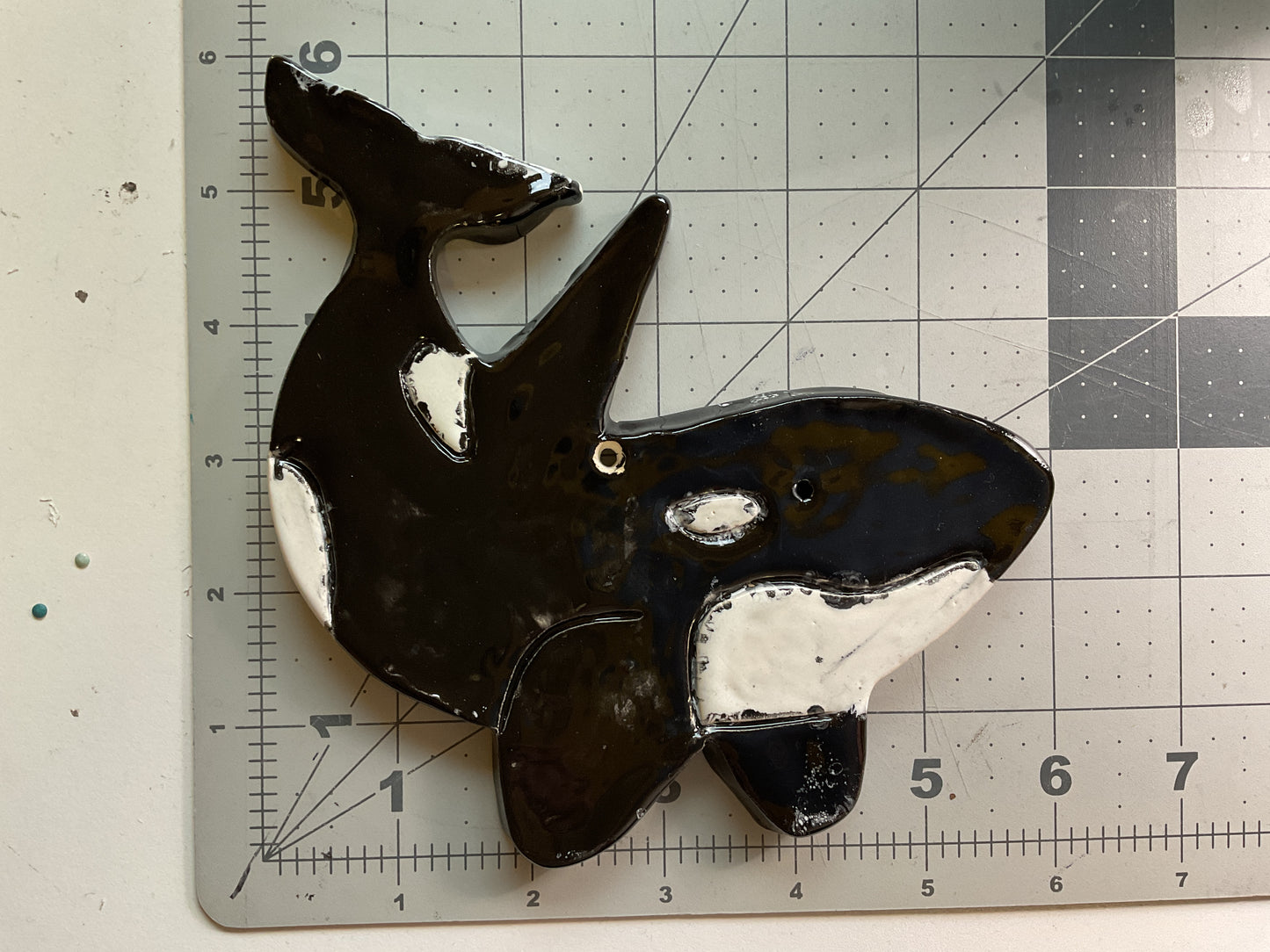 Ceramic Arts Handmade Clay Crafts Glazed Whale 4.5-inch by 6.5-inch made by Eric Stacy 4160