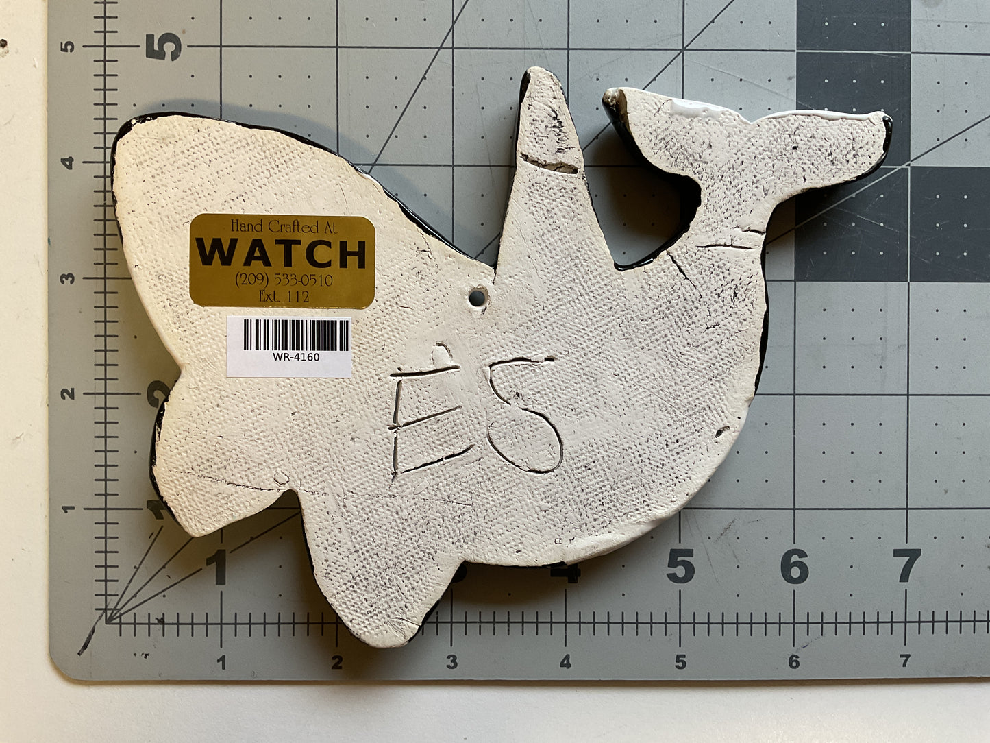 Ceramic Arts Handmade Clay Crafts Glazed Whale 4.5-inch by 6.5-inch made by Eric Stacy 4160