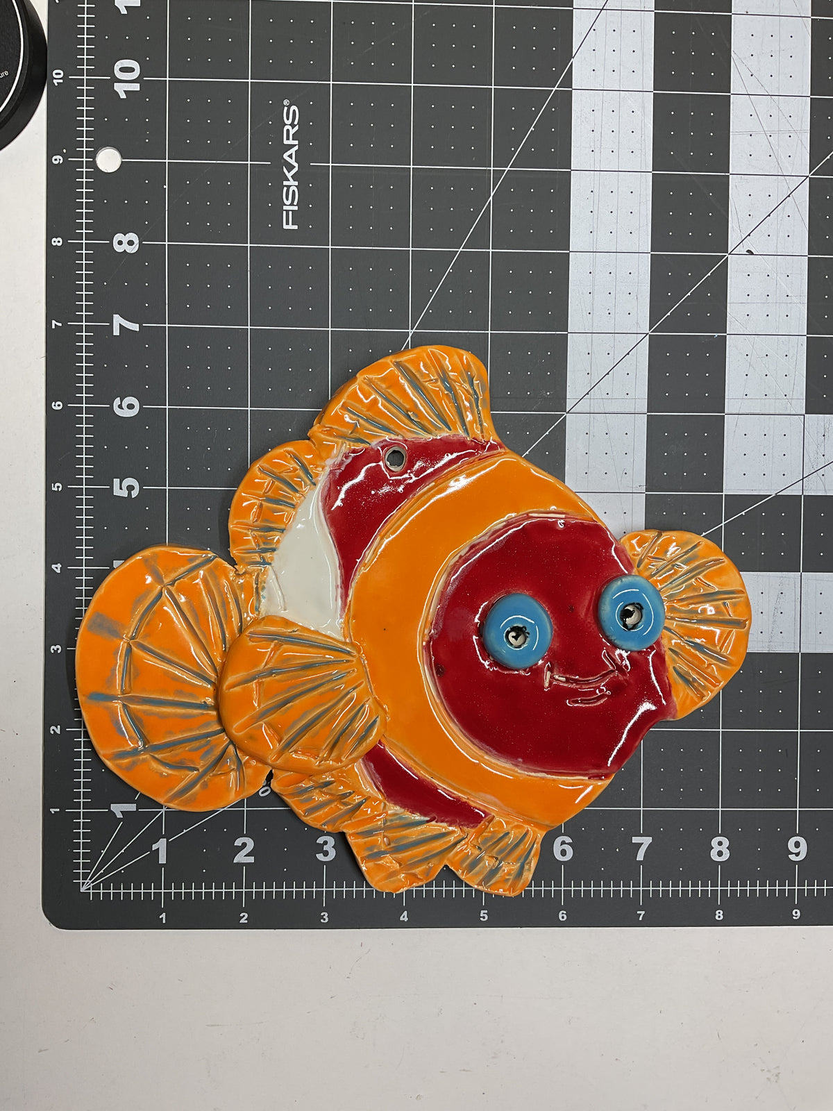 Ceramic Arts Handmade Clay Crafts Glazed Fish 8.5-inch by 7-inch made by Lisa Uptain and SM 4771