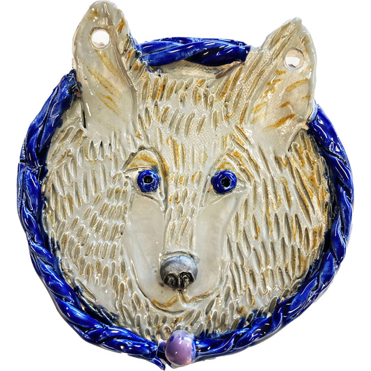 WATCH Resources Art Guild - Ceramic Arts Handmade Clay Crafts 6.5-inch x 6-inch Glazed Wolf made by Lisa Uptain