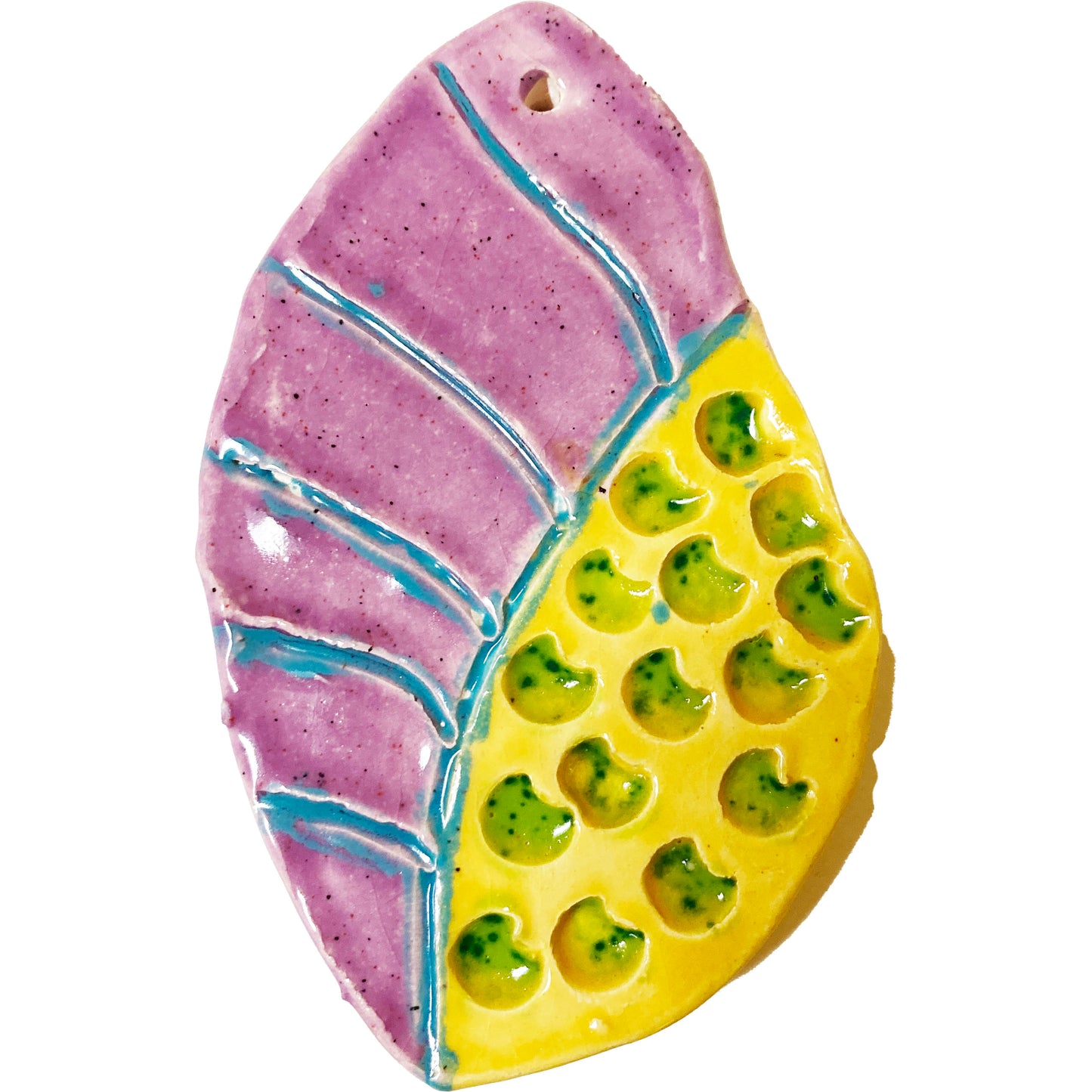 WATCH Resources Art Guild - Ceramic Arts Handmade Clay Crafts Fresh Fish 4.5-inch x 3-inch Glazed Shell made by Emily Knoles