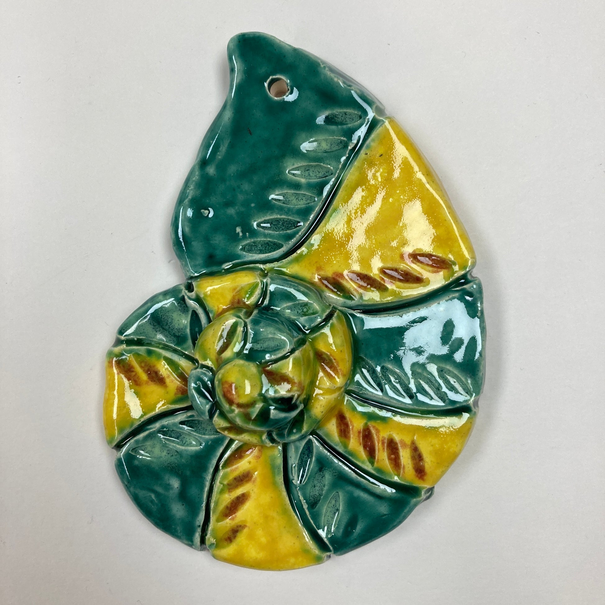 WATCH Resources Art Guild - Ceramic Arts Handmade Clay Crafts Fresh Fish 5-inch x 4-inch Glazed made by Terri Smith